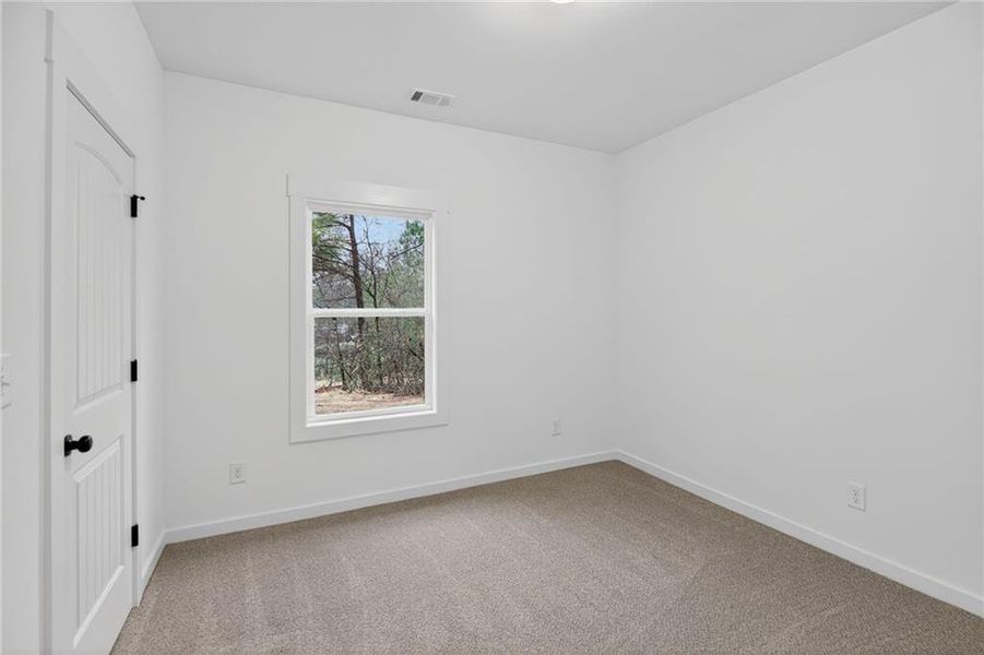 Spacious, unfurnished interior of a new home in , Cedartown (Image 27).