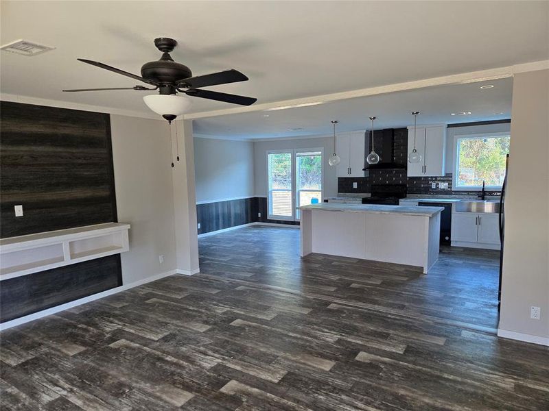 Image 22 of a home in .