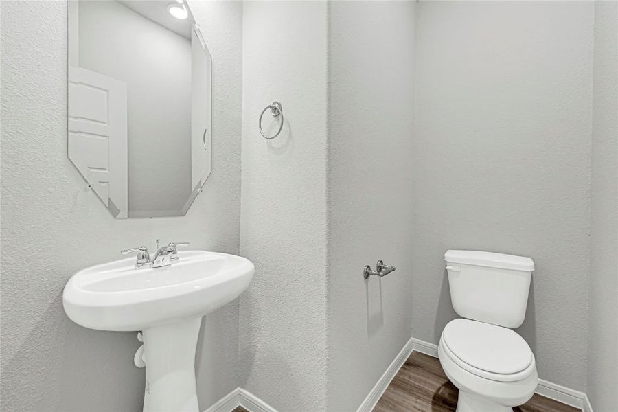 Furnished interior view inside a new home in Rollingbrook Estates, Baytown (Image 13).