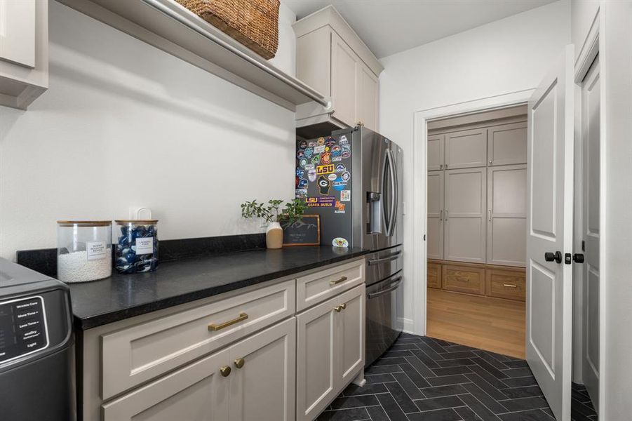 Furnished interior view inside a new home in , Tyler (Image 7).