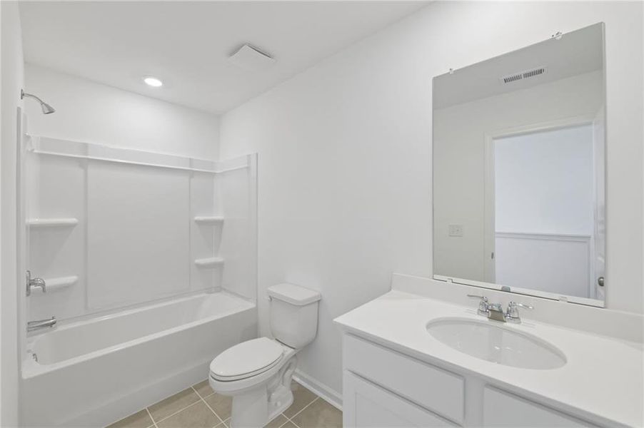 Furnished interior view inside a new home in Windance Lake, Loganville (Image 12).