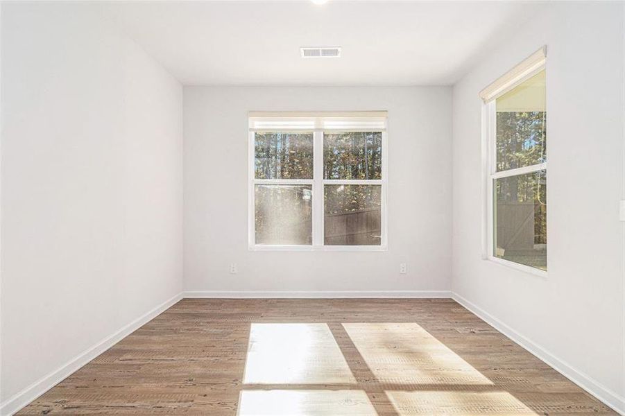 Spacious, unfurnished interior of a new home in Pickens Landing, Dacula (Image 19).