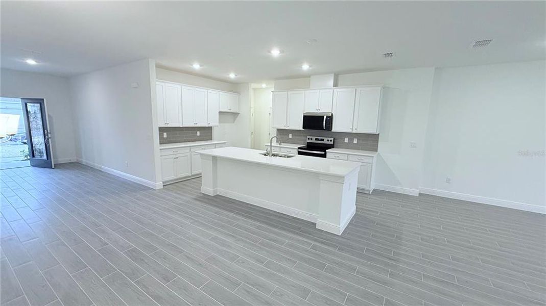 Furnished interior view inside a new home in Palm Coast, Palm Coast (Image 3).