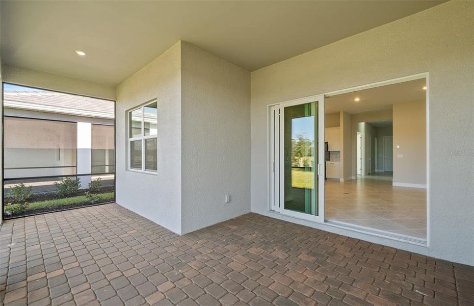 Exterior details and patio area of a home in SeaFlower, Bradenton (Image 24).