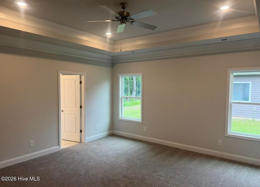 Spacious, unfurnished interior of a new home in Summer Place, Grimesland (Image 9).