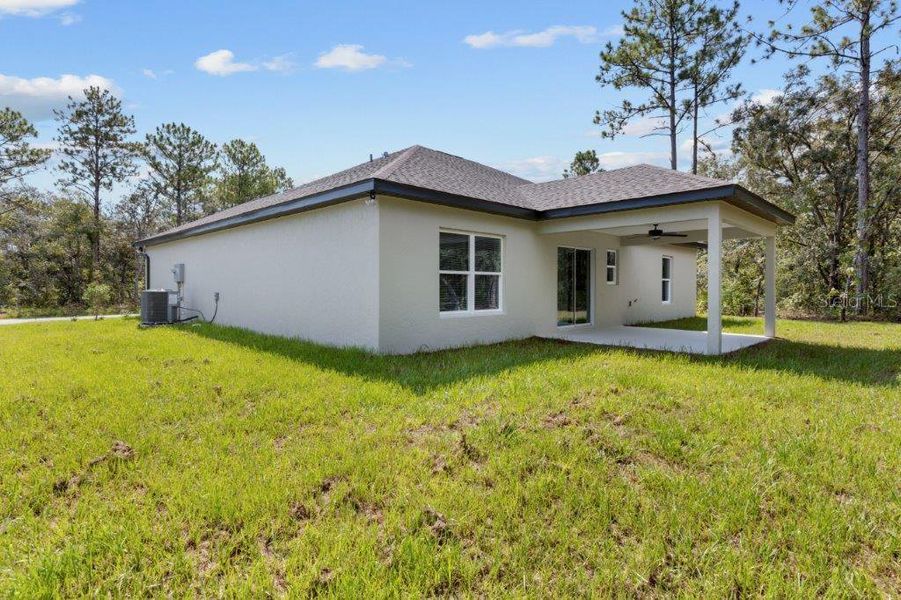 Exterior details and patio area of a home in , Citrus Springs (Image 4). Exterior details and patio area of a home in , Citrus Springs (Image 4).