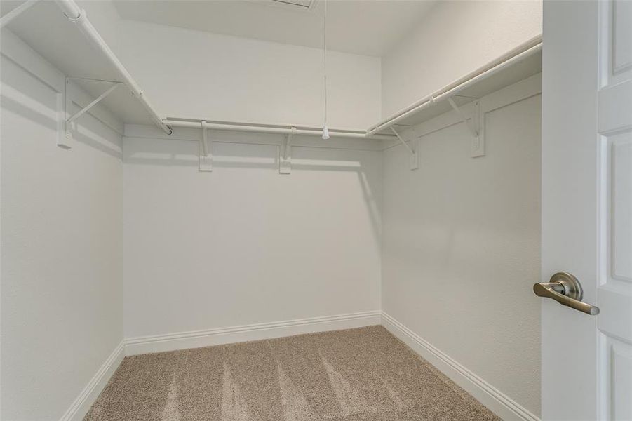 Spacious, unfurnished interior of a new home in The Preserve, Justin (Image 35).