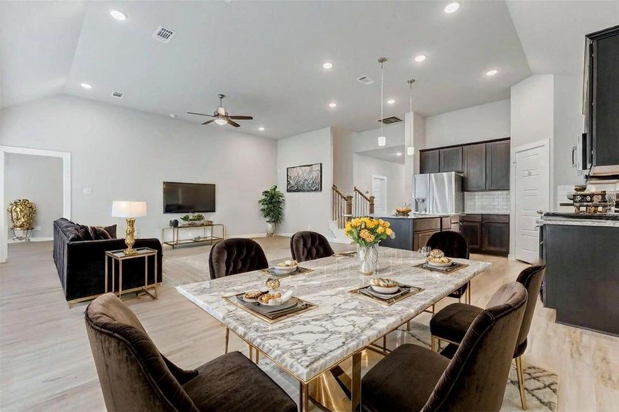 This photo has been virtually staged This photo has been virtually staged