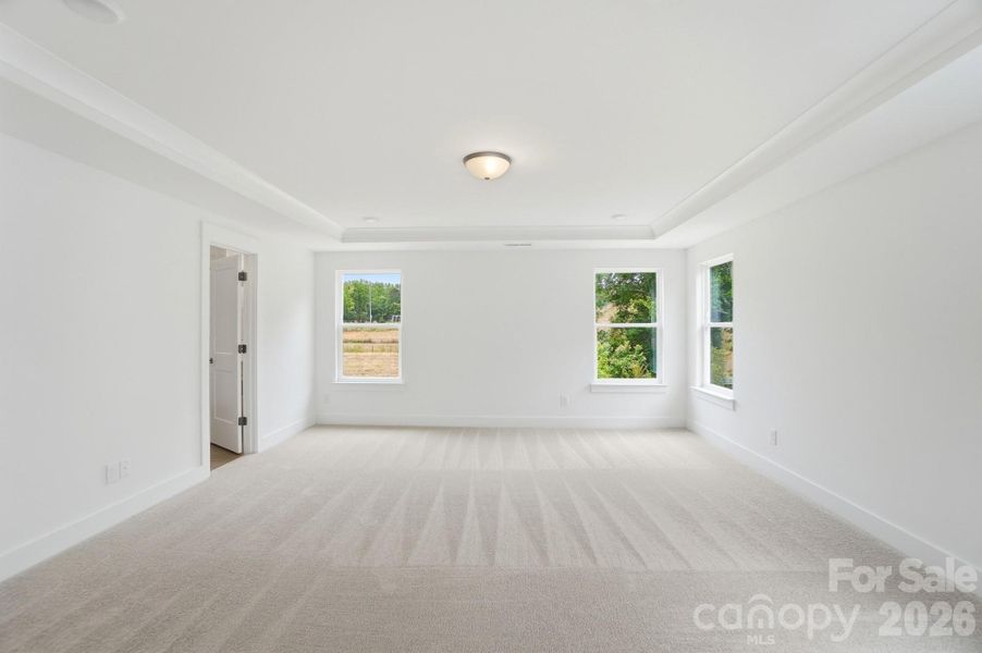 Spacious, unfurnished interior of a new home in Robinson Oaks, Gastonia (Image 34).