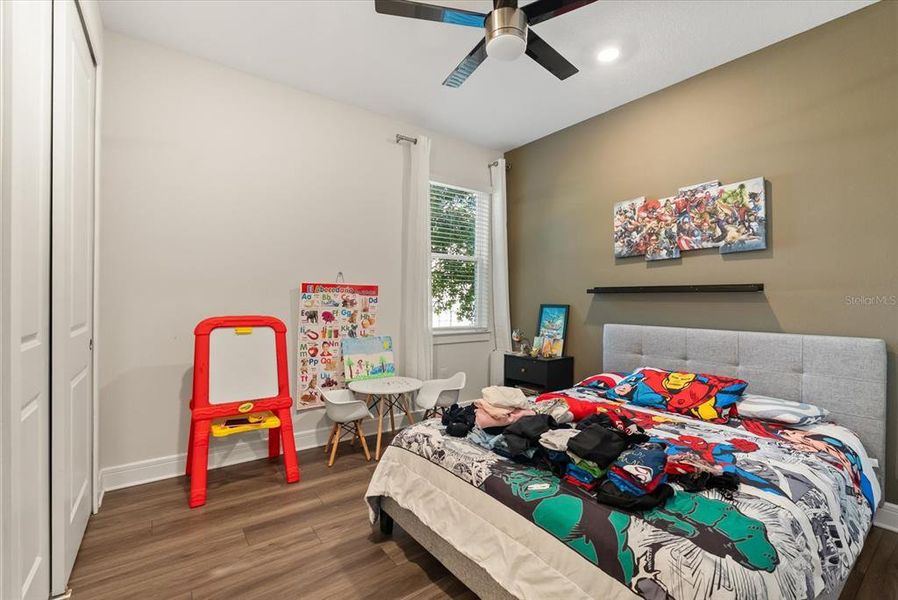 Furnished interior view inside a new home in , Winter Garden (Image 40).