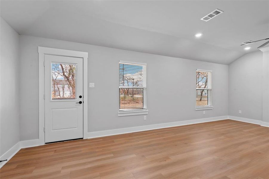 Spacious, unfurnished interior of a new home in , Tolar (Image 30). Spacious, unfurnished interior of a new home in , Tolar (Image 30).