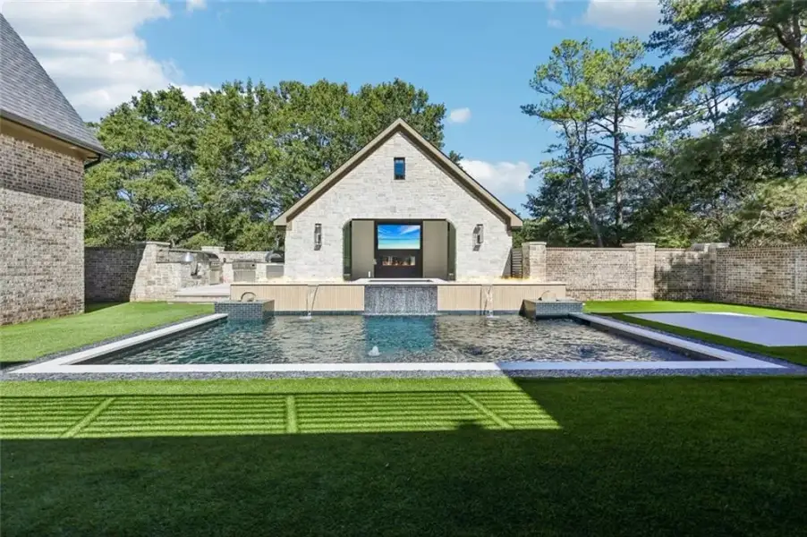 Exterior details and patio area of a home in , Alpharetta (Image 49).