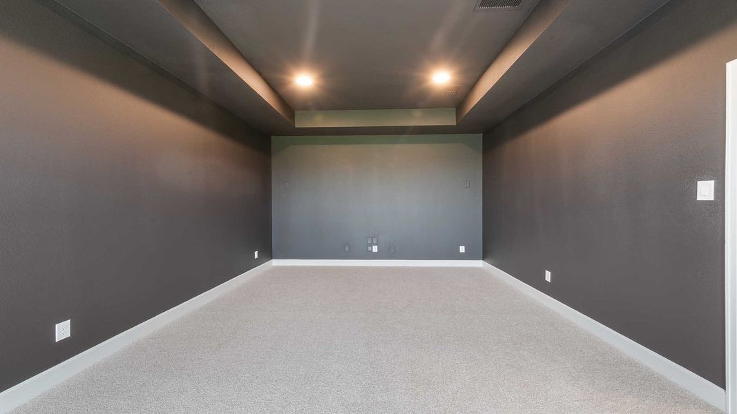 Spacious, unfurnished interior of a new home in Cambridge Crossing, Celina (Image 23).
