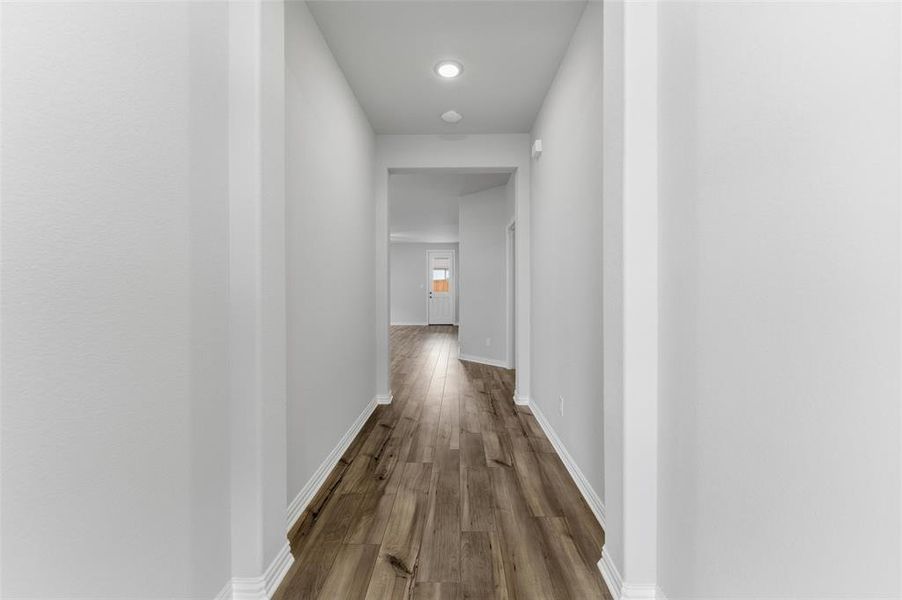 Spacious, unfurnished interior of a new home in Liberty Pointe, Gainesville (Image 10).