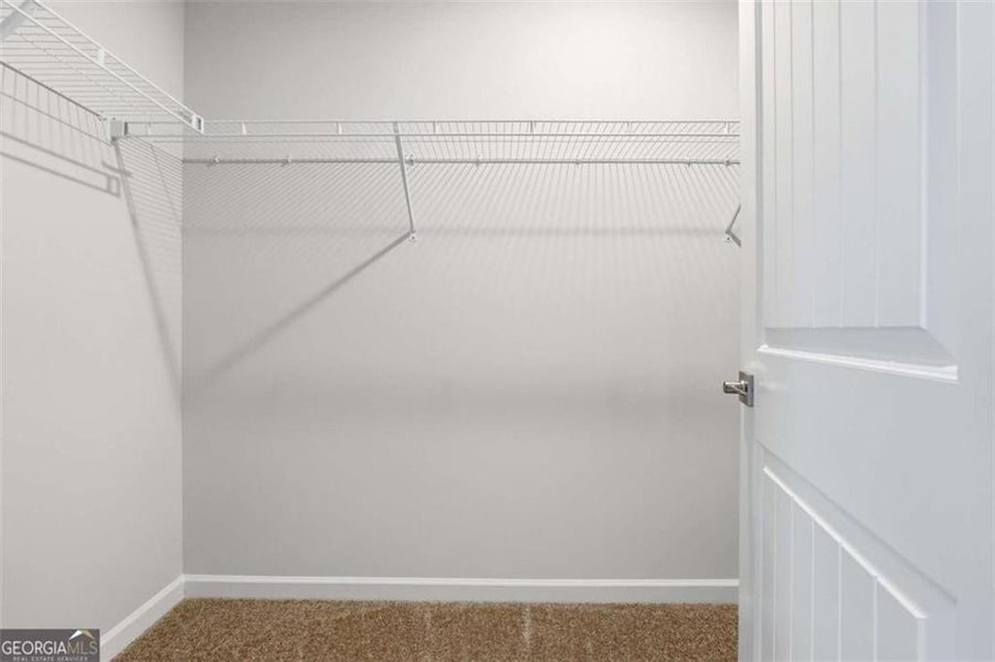 Spacious, unfurnished interior of a new home in Parkway James, Snellville (Image 15). Spacious, unfurnished interior of a new home in Parkway James, Snellville (Image 15).