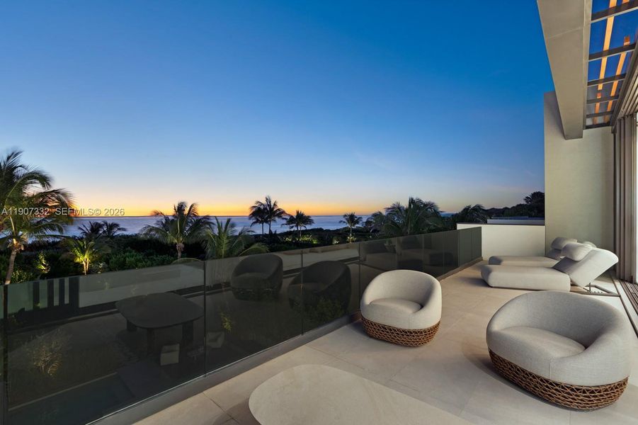 Exterior details and patio area of a home in , Miami Beach (Image 47).