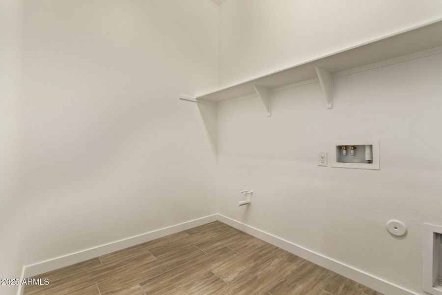 28 Bonanza 28 Bonanza