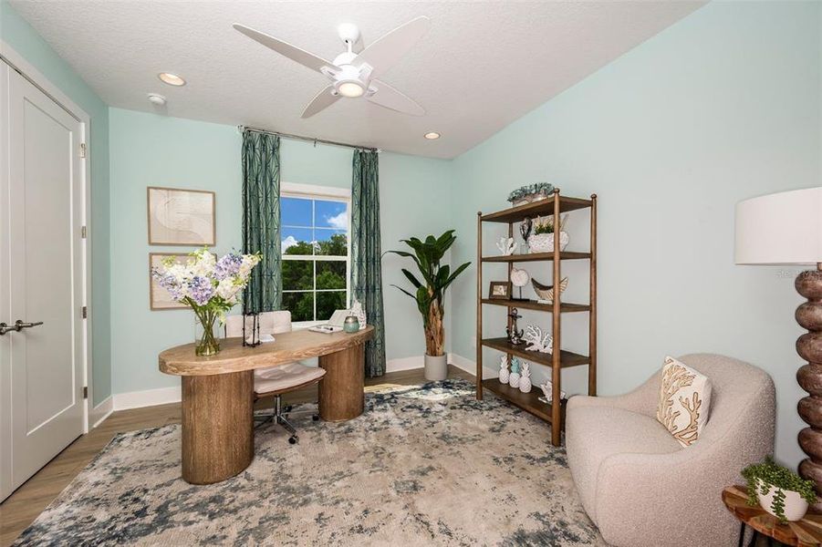 Furnished interior view inside a new home in , Lakewood Ranch (Image 17).