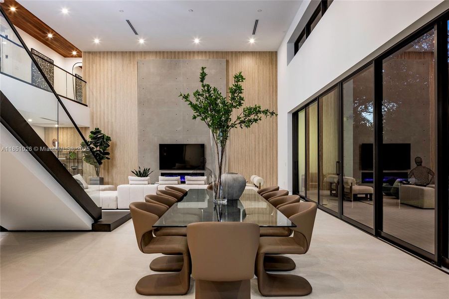 Furnished interior view inside a new home in , Pinecrest (Image 65).