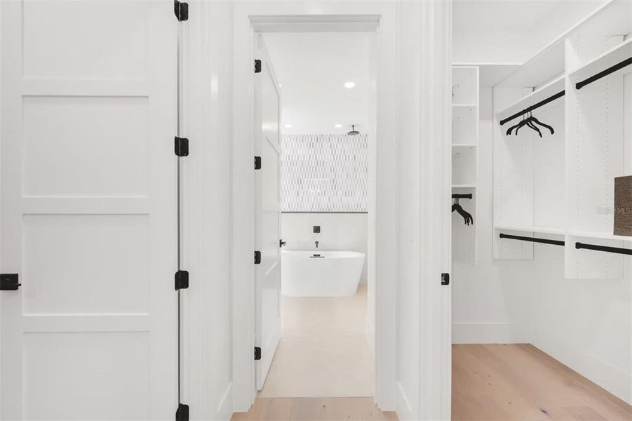 Furnished interior view inside a new home in , Sarasota (Image 61).