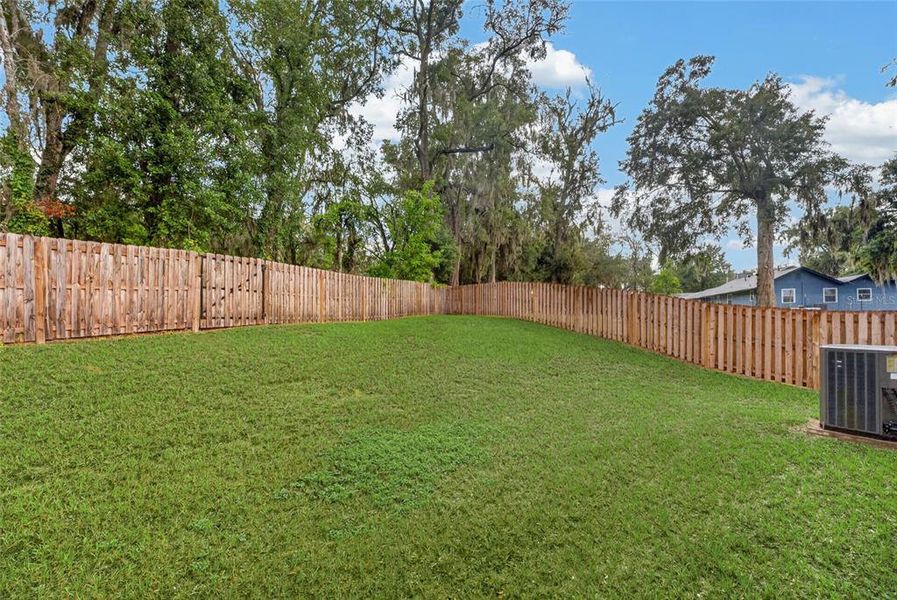 Exterior details and patio area of a home in , Alachua (Image 20).