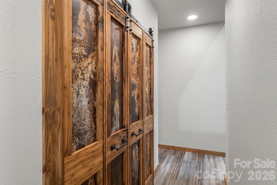 Image 37 of a home in .