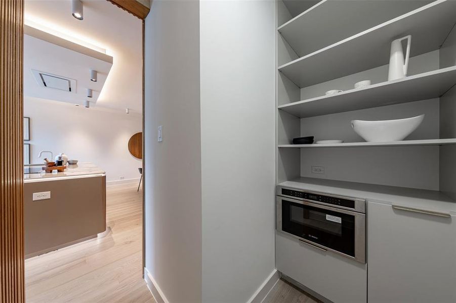 Furnished interior view inside a new home in , Dallas (Image 23). Furnished interior view inside a new home in , Dallas (Image 23).