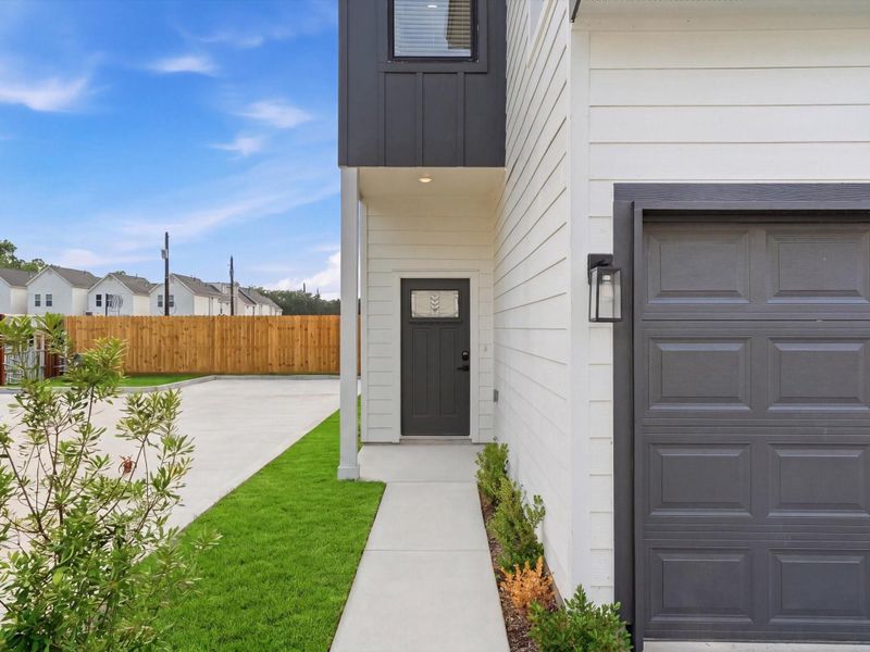 Exterior details and patio area of a home in , Houston (Image 3).
