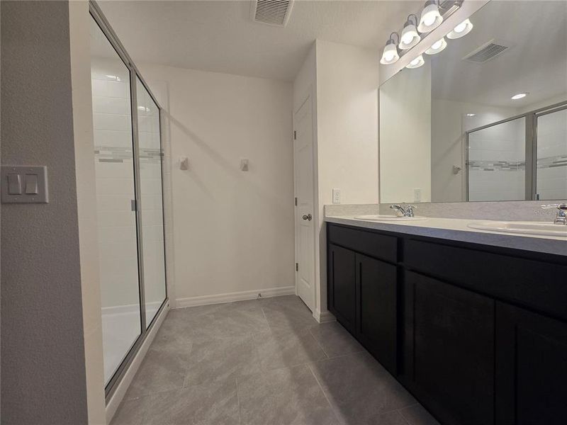 Furnished interior view inside a new home in , St. Cloud (Image 4).