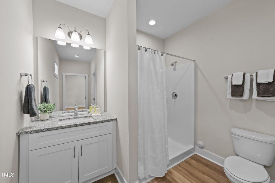 412 N Green - Master Bath