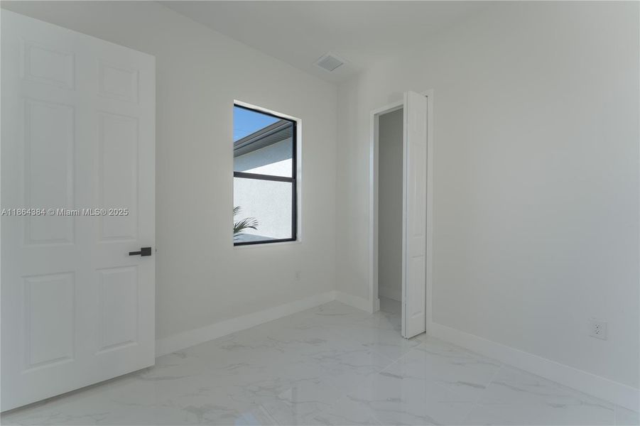 Image 20 of a home in .