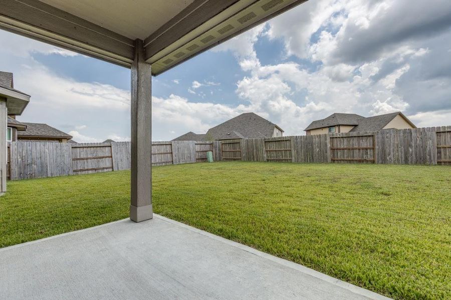 Front exterior of a new home in Sierra Vista, Iowa Colony, TX, highlighting curb appeal (Image 19). Front exterior of a new home in Sierra Vista, Iowa Colony, TX, highlighting curb appeal (Image 19).