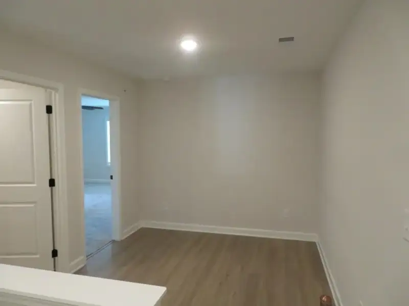 Spacious, unfurnished interior of a new home in , Marietta (Image 13).