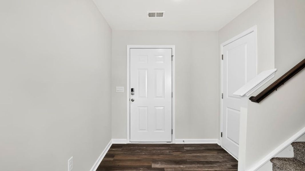 Spacious, unfurnished interior of a new home in Cedar Gap, Fountain Inn (Image 18). Spacious, unfurnished interior of a new home in Cedar Gap, Fountain Inn (Image 18).