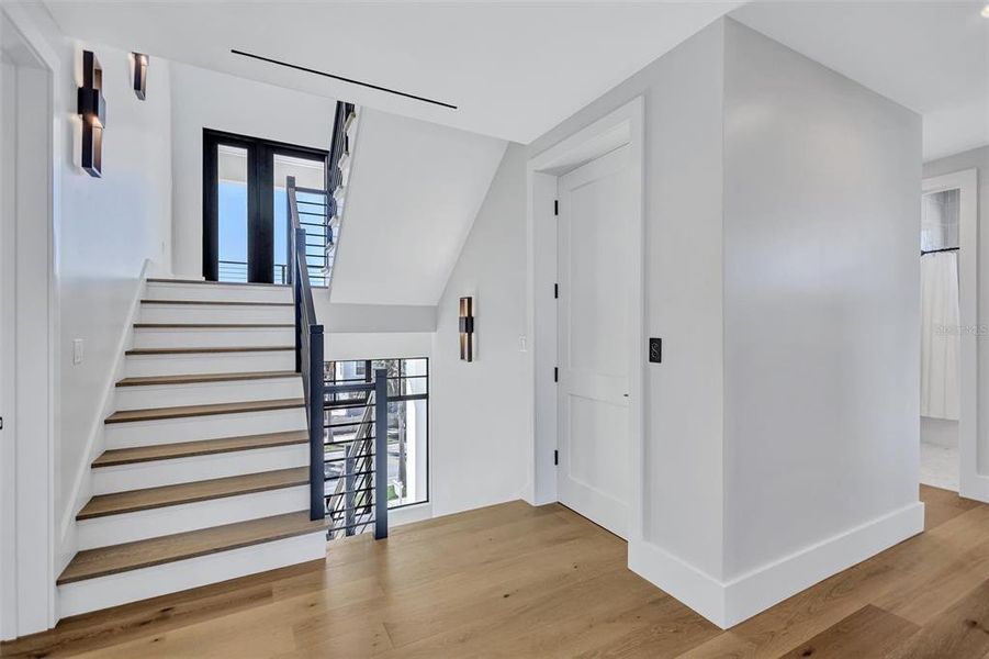 Spacious, unfurnished interior of a new home in , St. Pete Beach (Image 54). Spacious, unfurnished interior of a new home in , St. Pete Beach (Image 54).