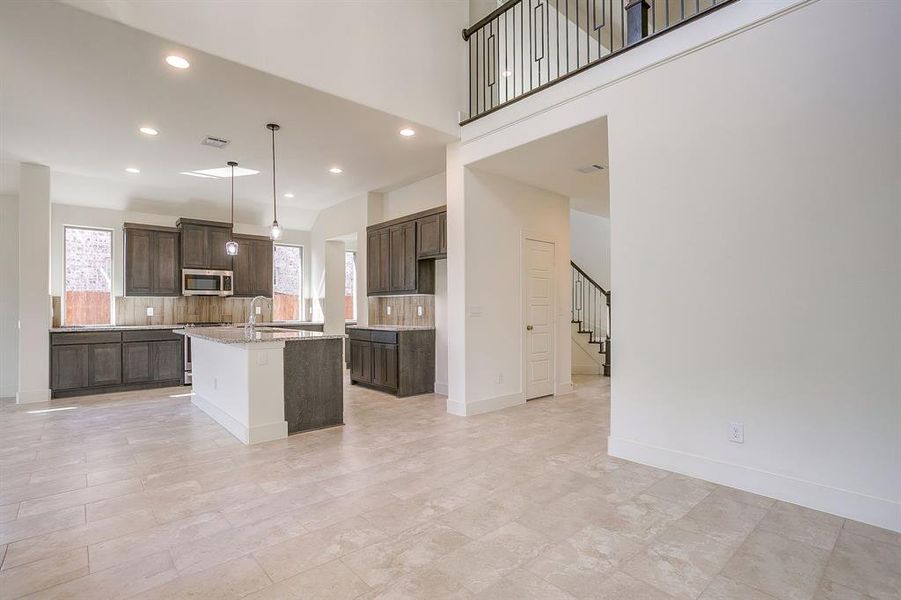 Spacious, unfurnished interior of a new home in , Fort Worth (Image 33). Spacious, unfurnished interior of a new home in , Fort Worth (Image 33).