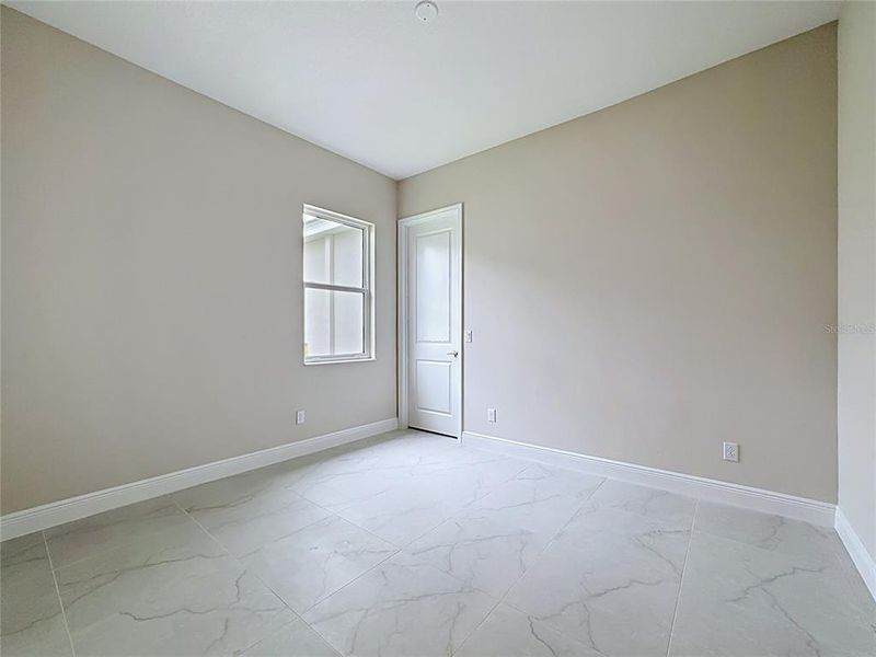 Spacious, unfurnished interior of a new home in River Preserve Estates, Parrish (Image 53).