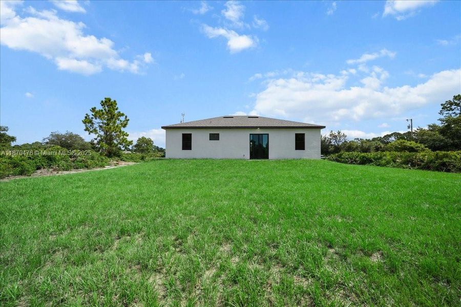 Image 39 of a home in . Image 39 of a home in .