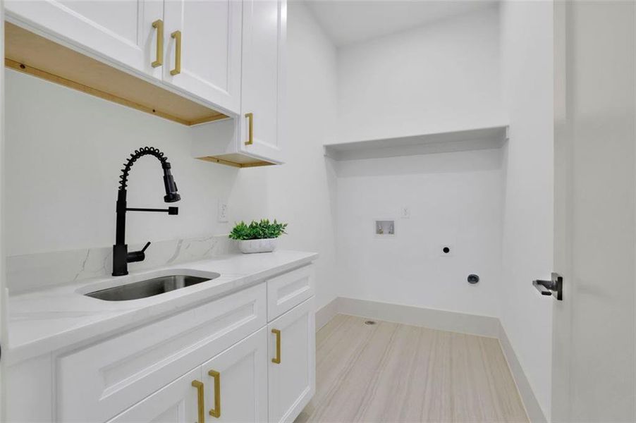 Furnished interior view inside a new home in , Auburn (Image 7). Furnished interior view inside a new home in , Auburn (Image 7).