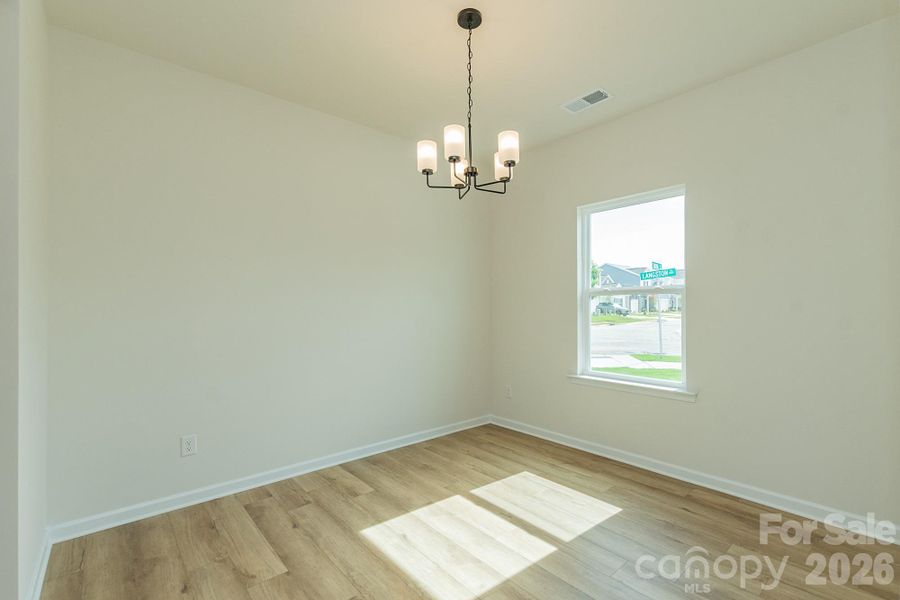 Spacious, unfurnished interior of a new home in Country Club Village, Salisbury (Image 18).