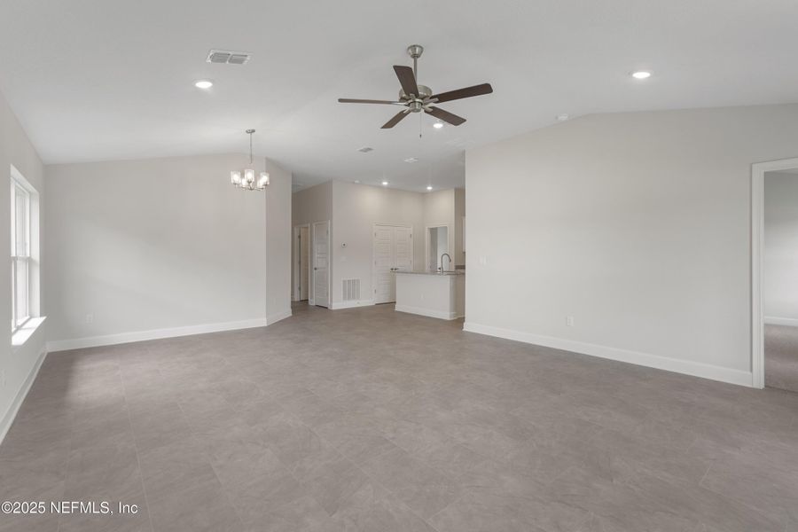 Spacious, unfurnished interior of a new home in Shadow Crest at Rolling Hills, Green Cove Springs (Image 18). Spacious, unfurnished interior of a new home in Shadow Crest at Rolling Hills, Green Cove Springs (Image 18).