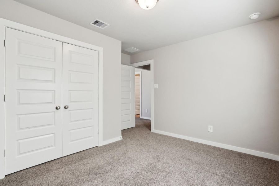 Photo is not of the actual home but is an inspirational photo of builder’s model home and may depict options, furnishings, and/or decorator features that are not included. Photo is not of the actual home but is an inspirational photo of builder’s model home and may depict options, furnishings, and/or decorator features that are not included.