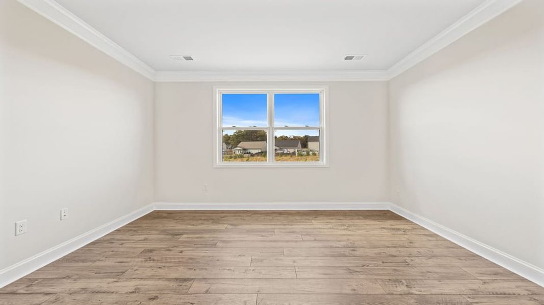 Spacious, unfurnished interior of a new home in The Villas at Pine Valley, Boiling Springs (Image 25).