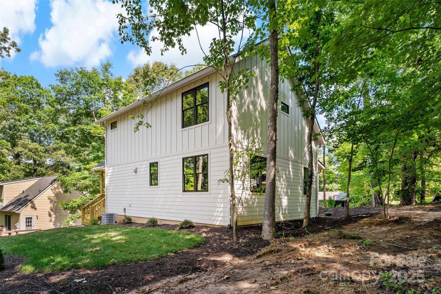 Exterior details and patio area of a home in , Asheville (Image 4).