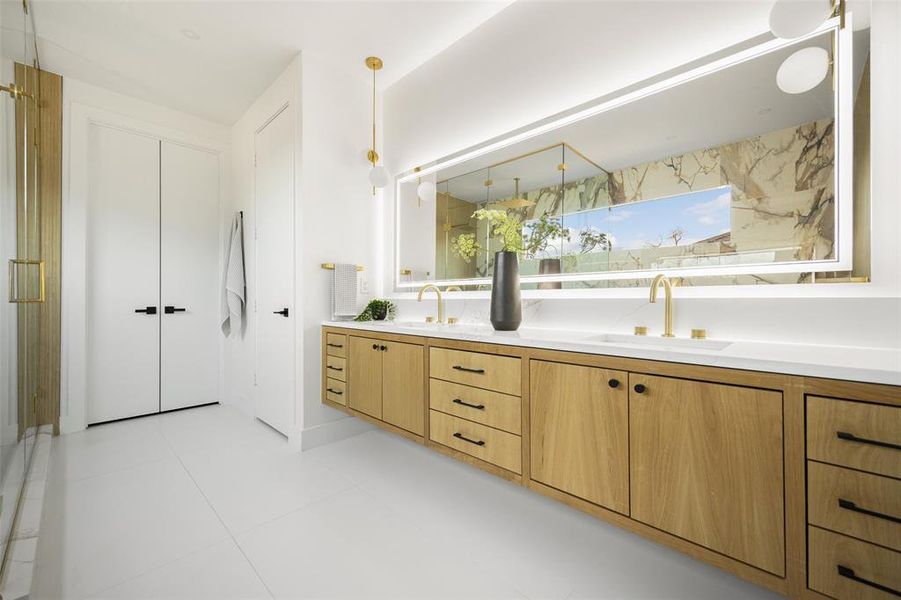 Furnished interior view inside a new home in , Dallas (Image 28).