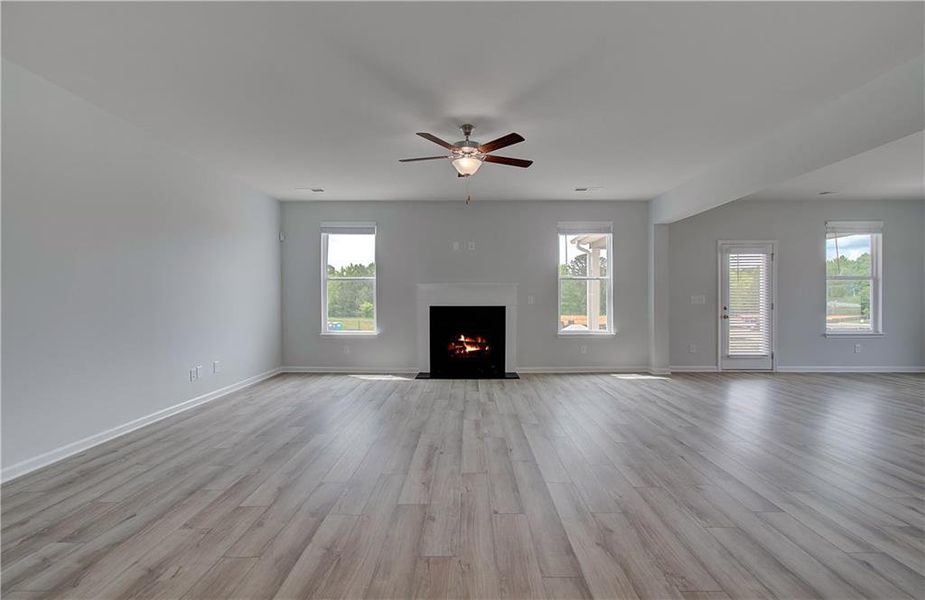 Spacious, unfurnished interior of a new home in Copperfield, Locust Grove (Image 31).