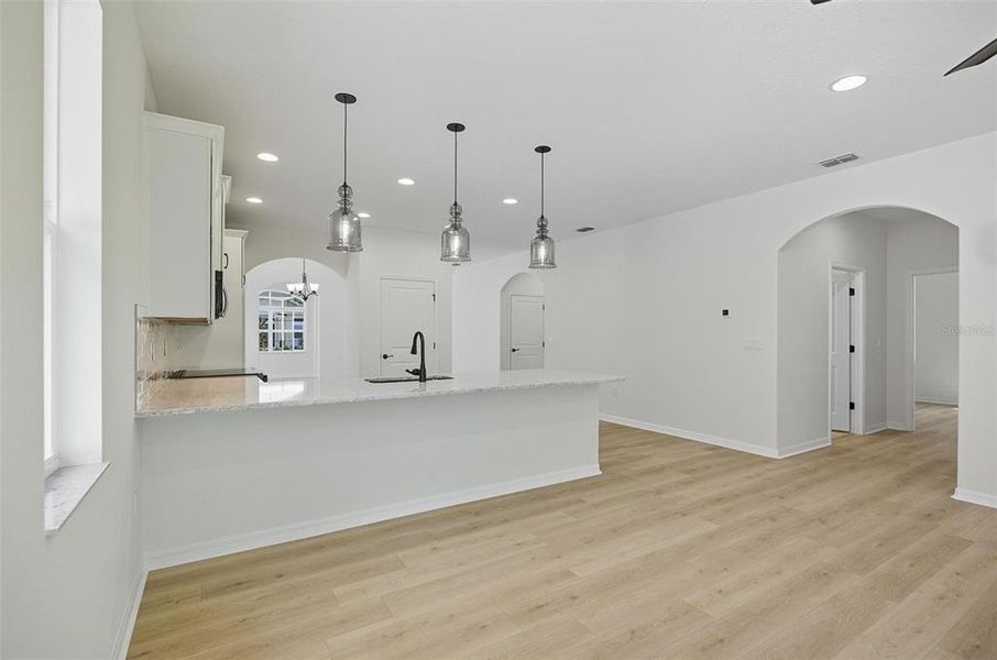 Spacious, unfurnished interior of a new home in Matanzas Cove, Palm Coast (Image 21).