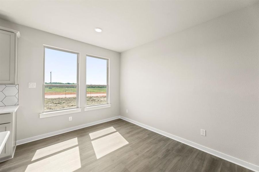 17. 1429 Clare - Dining 17. 1429 Clare - Dining