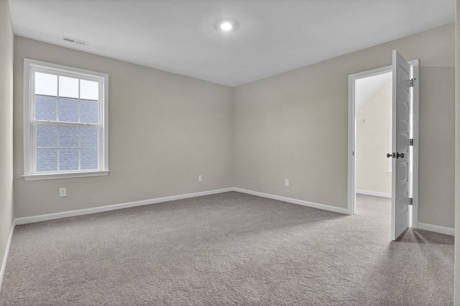 Spacious, unfurnished interior of a new home in Grand Park, Leland (Image 28).