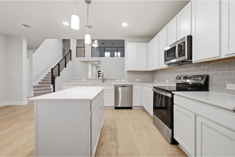 Furnished interior view inside a new home in Hunters Glen, Jarrell (Image 5).